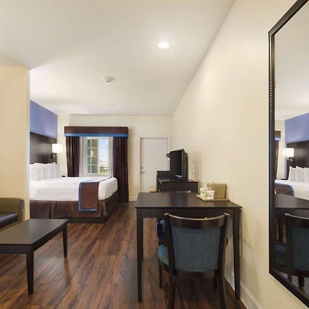 Days Inn & Suites By Wyndham Galveston West/Seawall מראה חיצוני תמונה