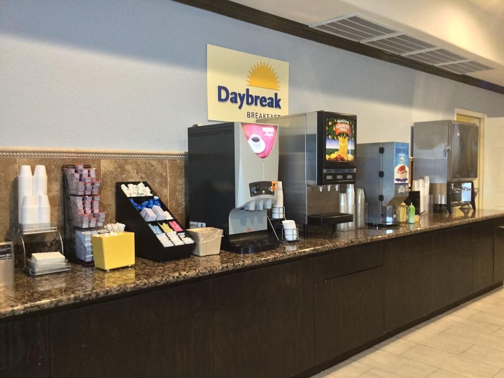 Days Inn & Suites By Wyndham Galveston West/Seawall מראה חיצוני תמונה