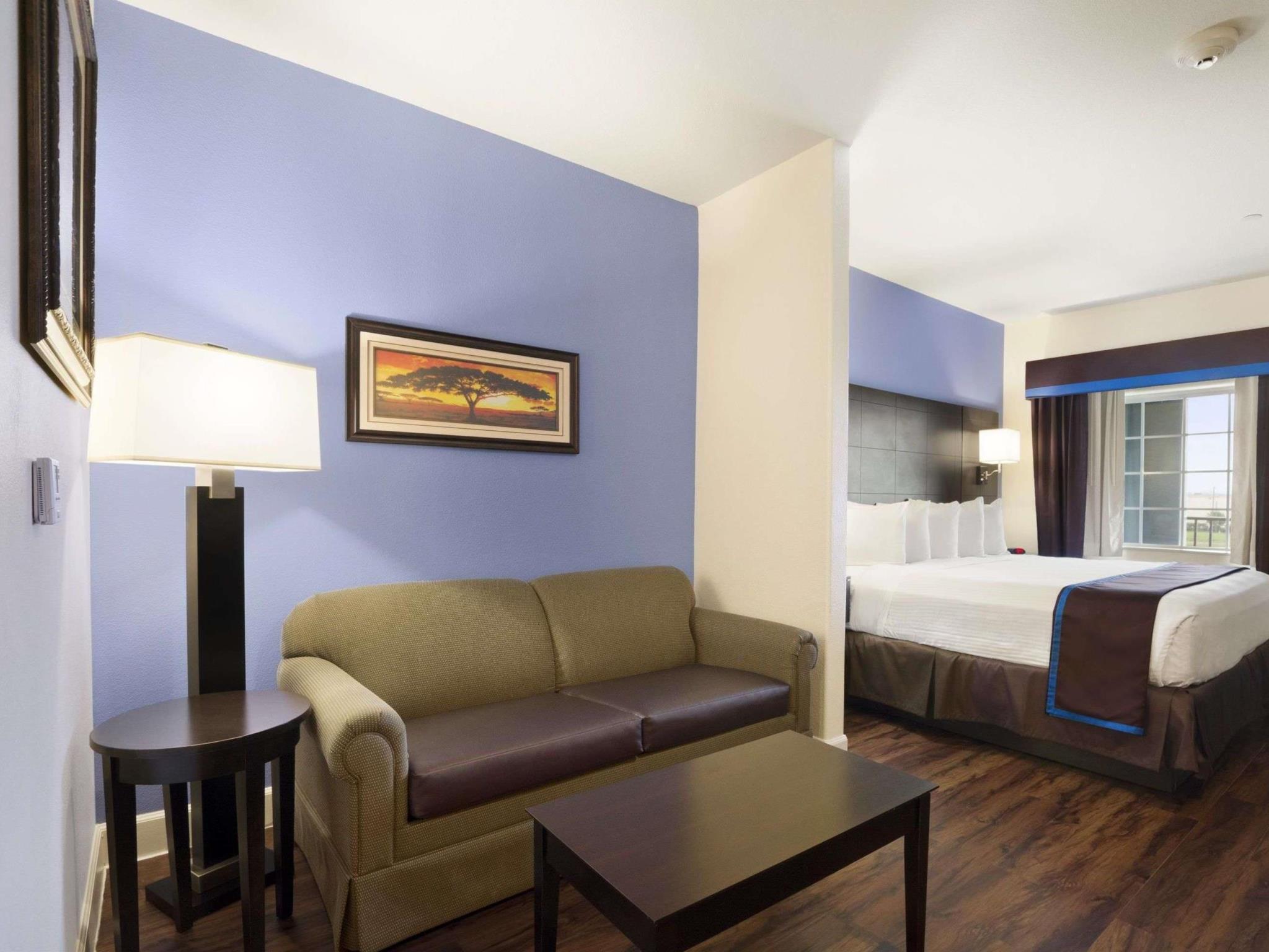 Days Inn & Suites By Wyndham Galveston West/Seawall מראה חיצוני תמונה