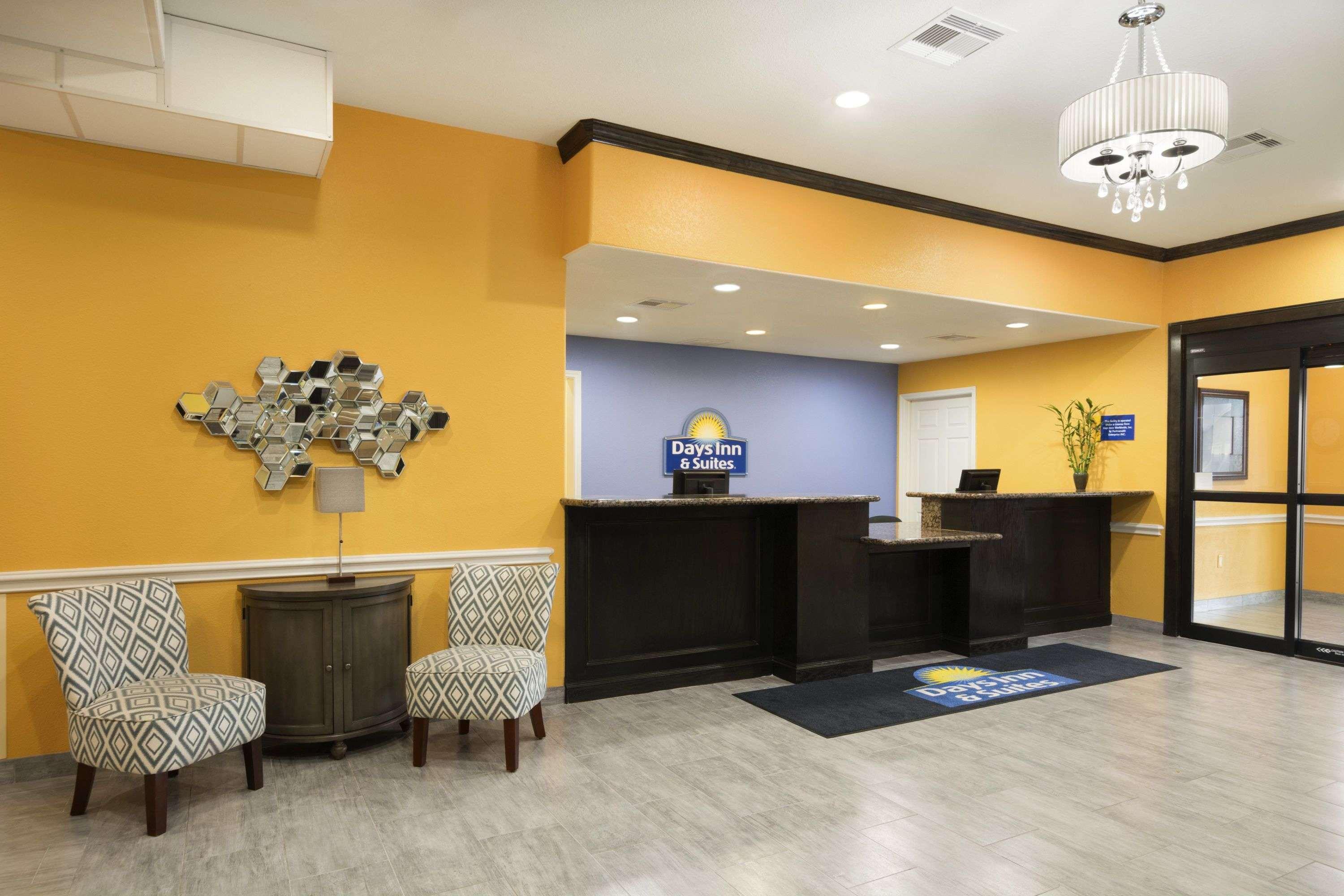 Days Inn & Suites By Wyndham Galveston West/Seawall מראה חיצוני תמונה