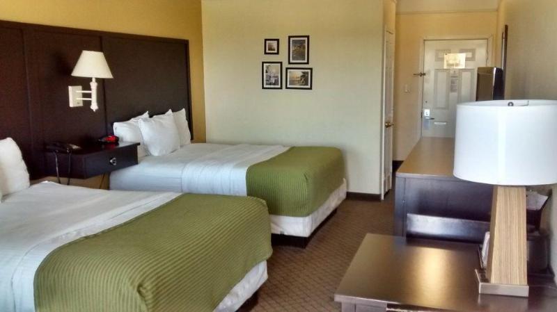 Days Inn & Suites By Wyndham Galveston West/Seawall מראה חיצוני תמונה